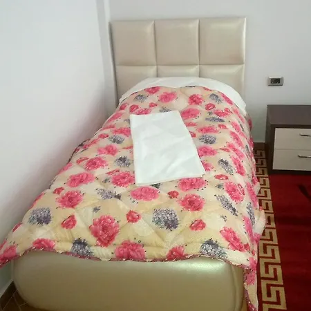 מלון Brilant 3*